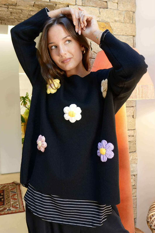 Hello Miss Daisy Knit Black